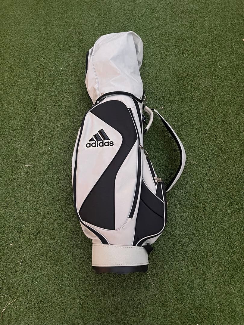 よっち_ フォロー割り_お値引き交渉可能 adidas キャディバッグ 楽天市場】アディダス ゴルフ キャディバッグ スタンドタイプ KVH36
