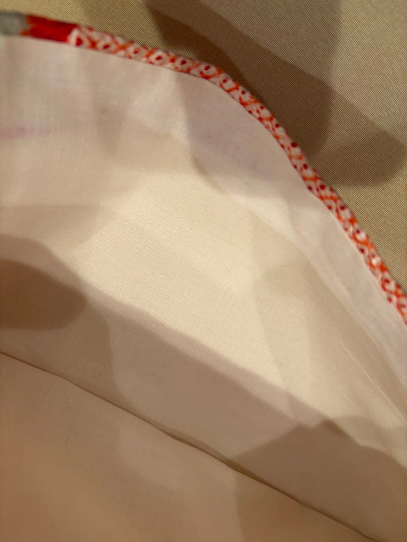 芸舞妓さんのようなはんなりした着こなし　絞り名古屋帯　水色に雲取り　ゑり萬畳紙付