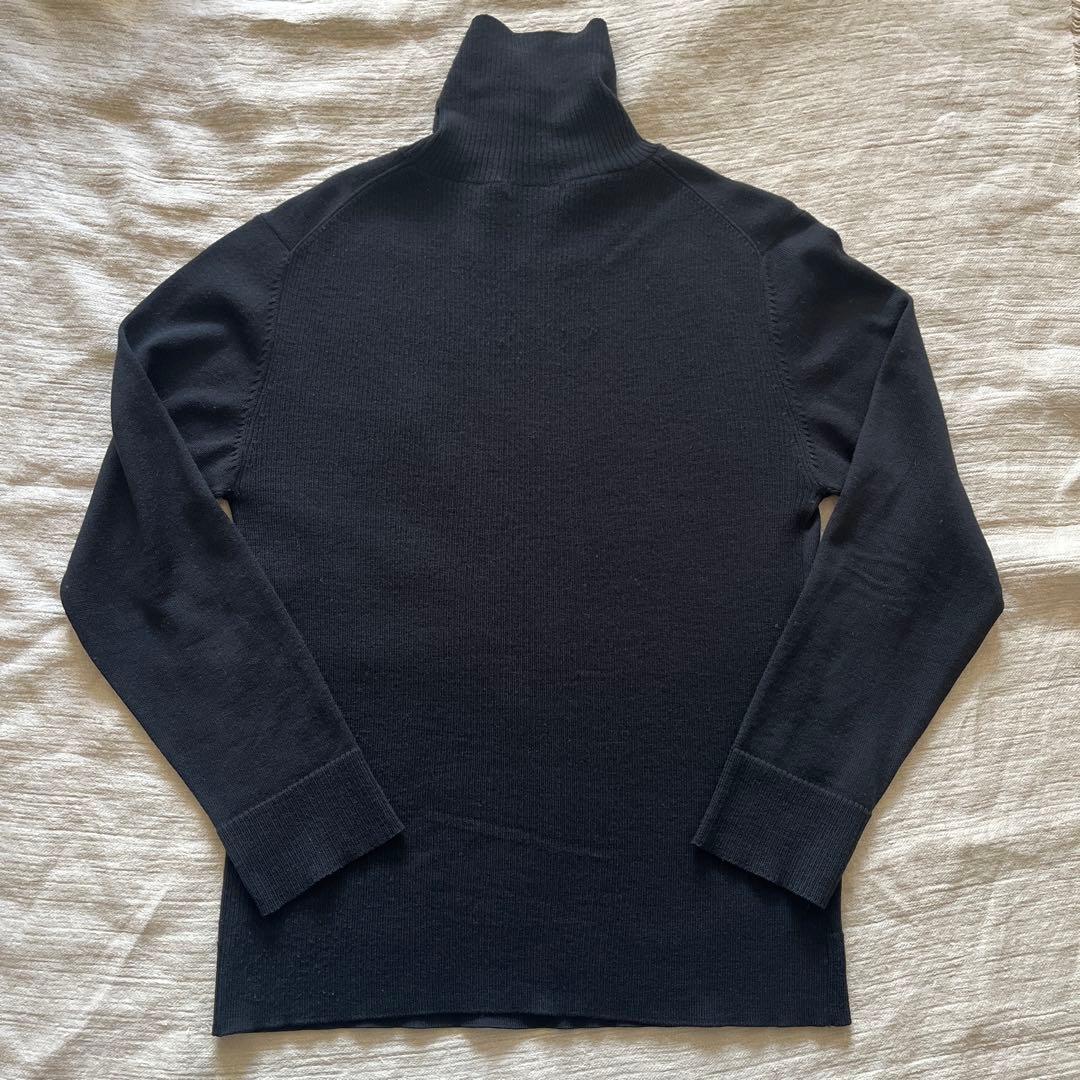 バーバリーブラックレーベル Burberry 黒タートルネックニット L