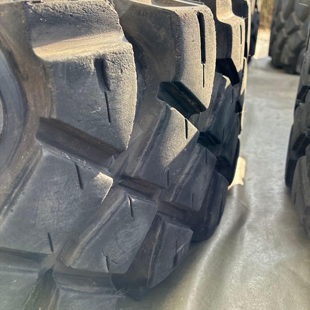 順次お値下げ！ MAXXIS Creepy Crawler LT 4本セット - メルカリ