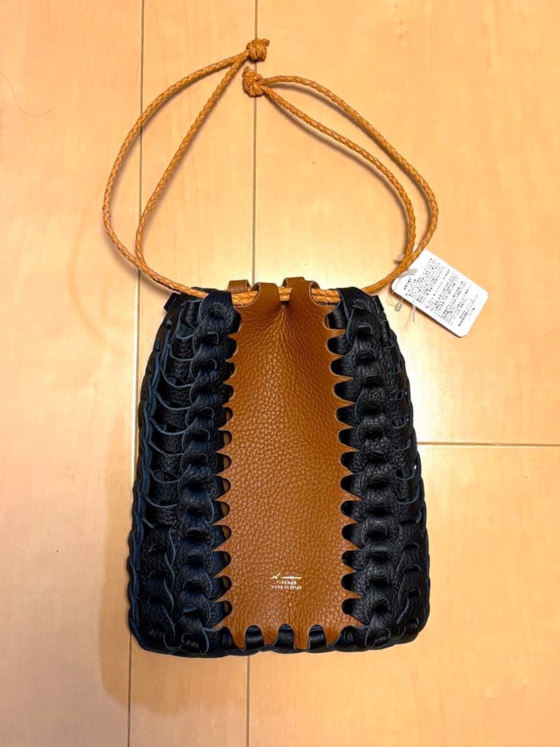 新品 イルミーチョ 巾着 il micio Boho牛革 国内正規品 イタリア製