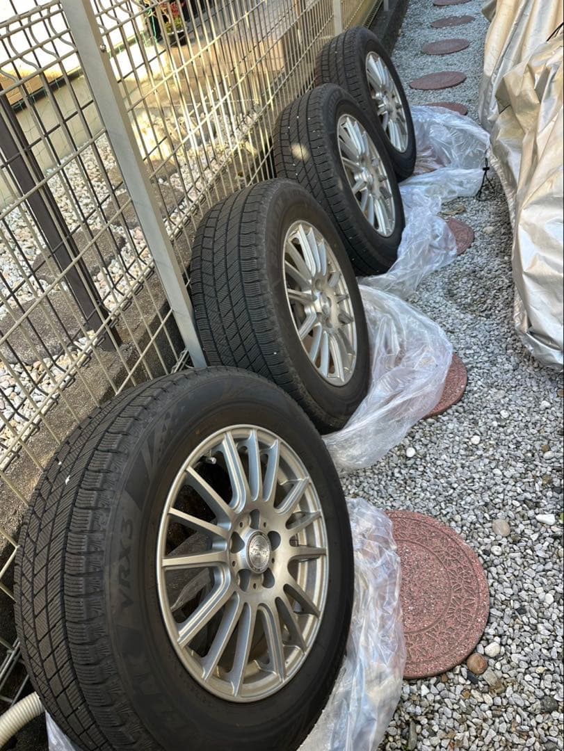 ブリヂストン　VRX3 15インチ スタッドレスタイヤ 4本セット 楽天市場】【タイヤ交換可能】2025年製 BLIZZAK VRX3 195/65R15 91Q