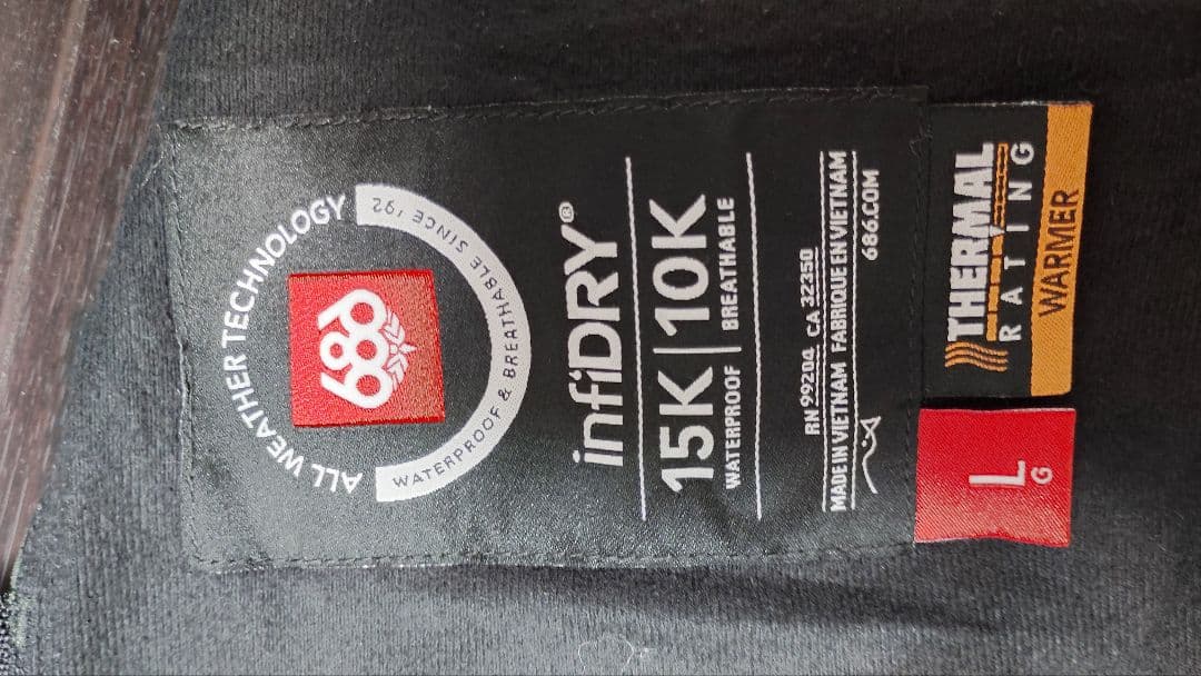 686 スノーボードウェア 上下セット 22-23 Lサイズ ゴアテックス