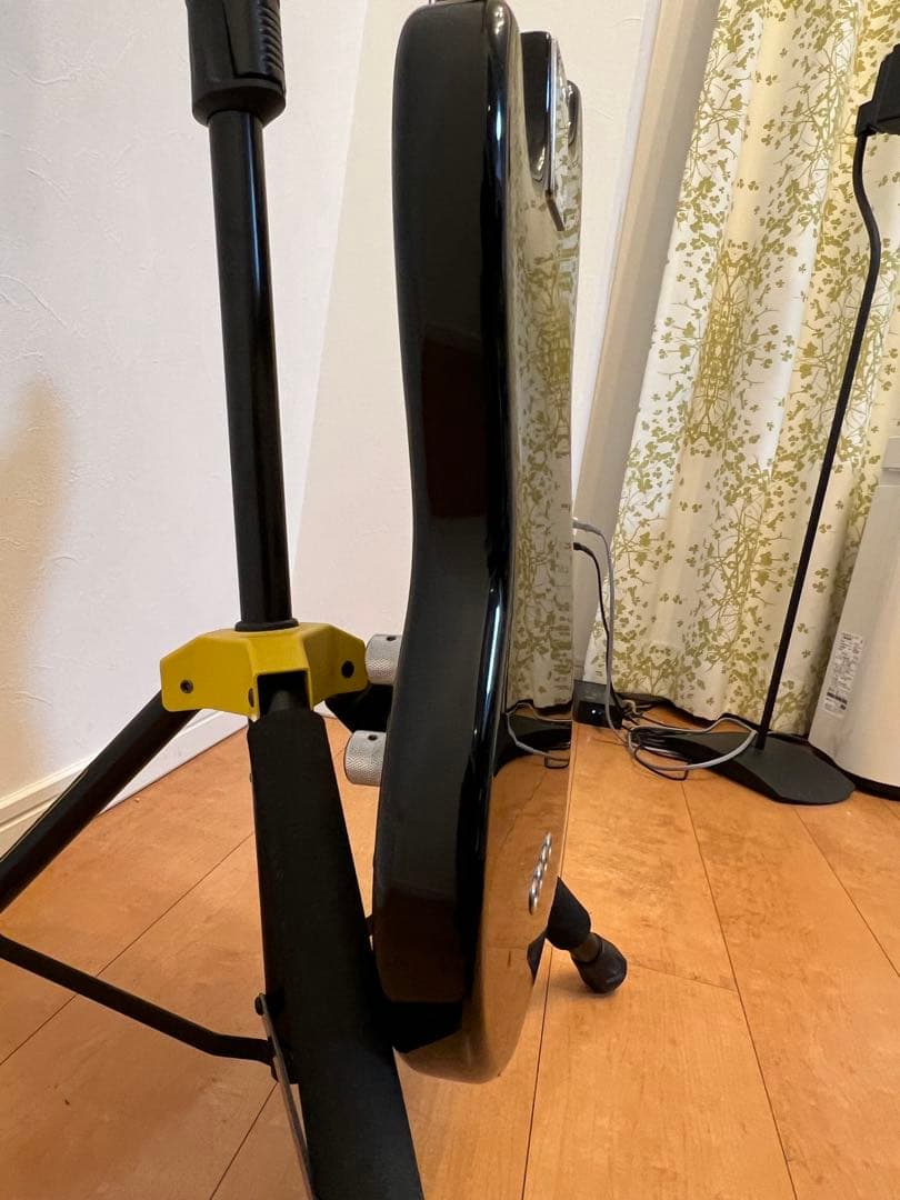 ベース PatchinSquier MUSICMASTER BASS