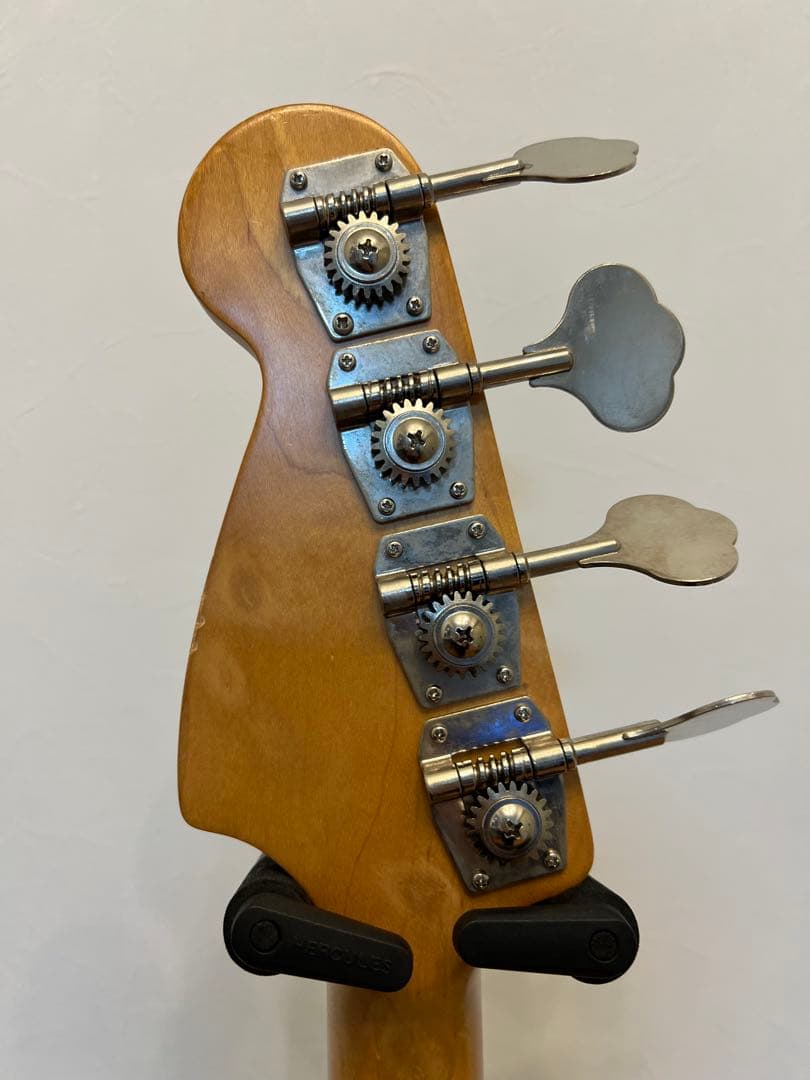 ベース PatchinSquier MUSICMASTER BASS