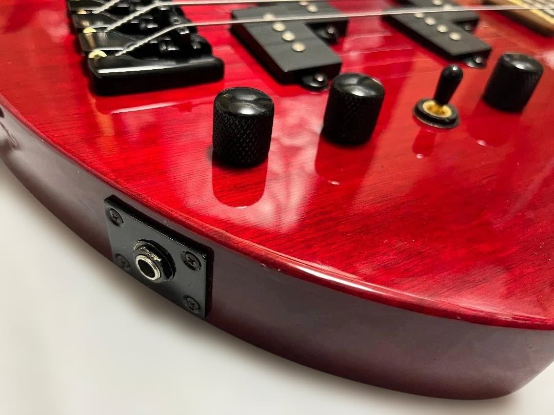 B.C.Rich モッキンバードベース　シースルーワインレッド　レアカラー