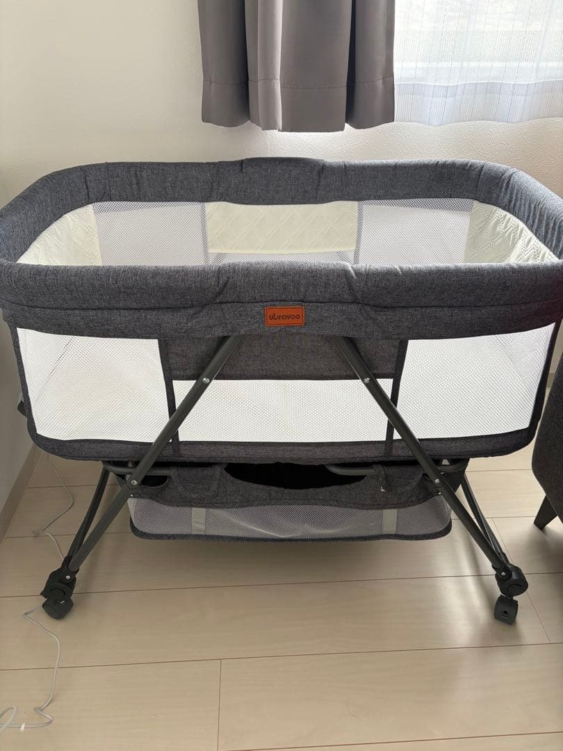 ubravoo 折りたたみ式ベビーベッド グレー - メルカリ