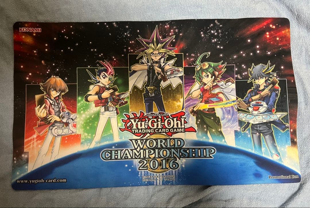 遊戯王 WCS2016 主人公 プレイマット 美品 - メルカリ