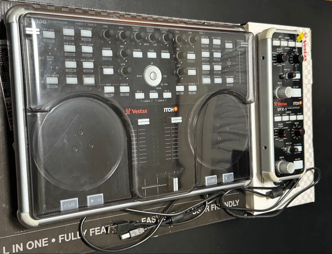 Vestax VCI-300 ,VFX-1,専用カバー vestax、DJコントローラーVCI-300用オプション「VFX-1」でエフェクトも