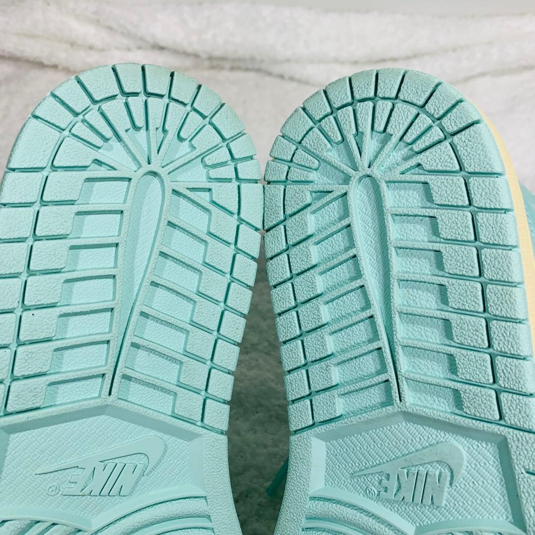 ⭐️美品ナイキ ウィメンズ エアジョーダン1 ミッド ライトデュー 24.5cm