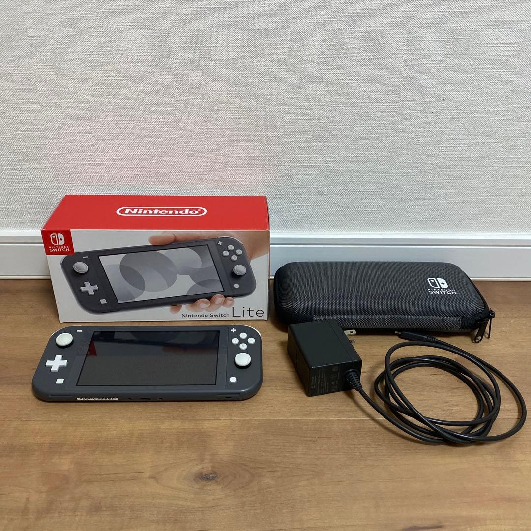 美品　Nintendo Switch Lite グレー 本体 Nintendo Switch Lite - Gray, Handheld Game, New International