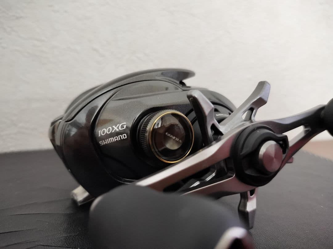 美品、使用頻度極小23メタニウムXG右巻き - メルカリ