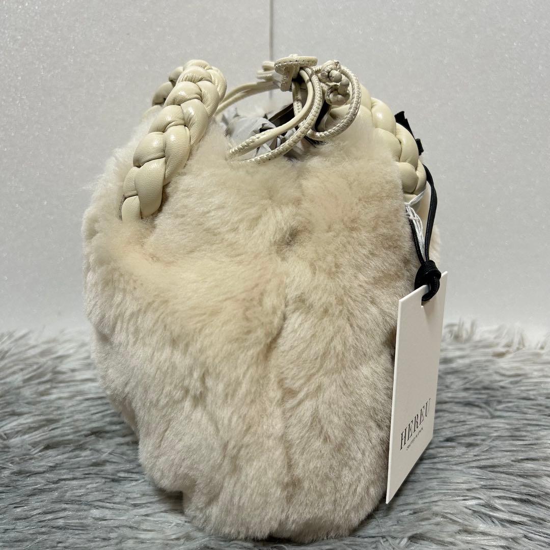 未使用】HEREU Bombon 2way ショルダーバッグ ファー クリーム - メルカリ