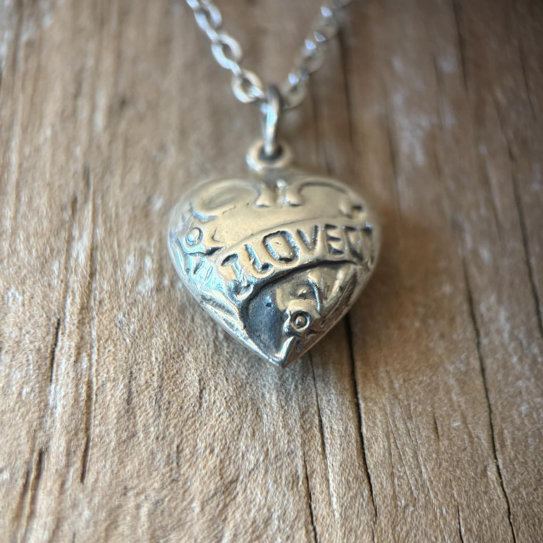 スウィートハートジュエリー WW2 シルバー 両面 ILOVEU 花 勿忘草