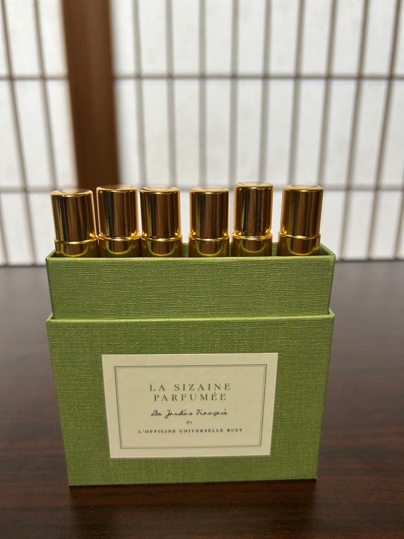 オフィシーヌ・ユニヴェルセル・ビュリー 香水セット - メルカリ