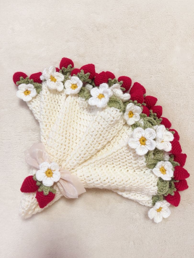 ブーケブランケット[いちご畑]フラワーブランケット　花束ブランケット(ホワイト)