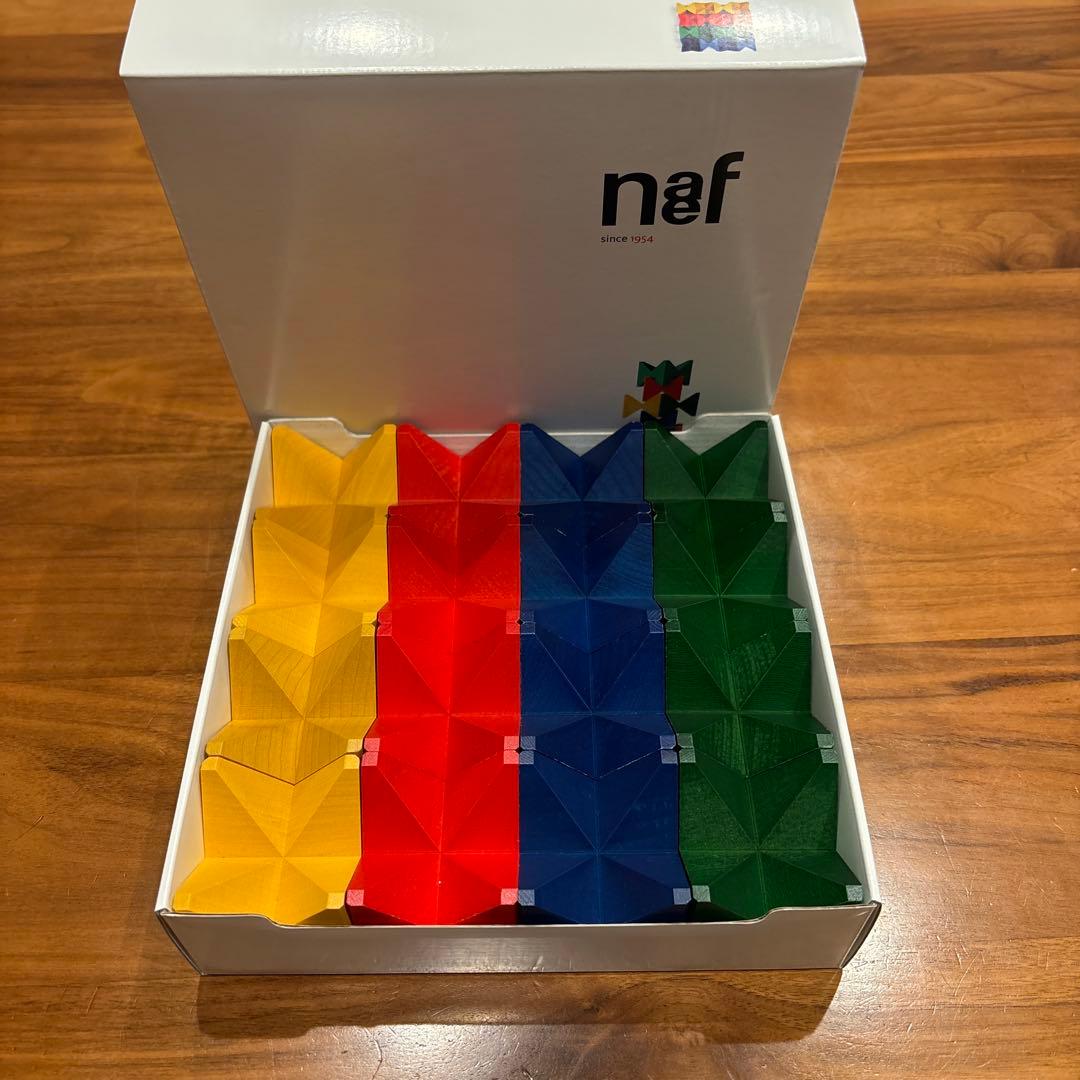 Naef Spiel ネフスピール　つみき Amazon | naef ネフ社 Naef Spiel ネフスピール 木のおもちゃ 積み木