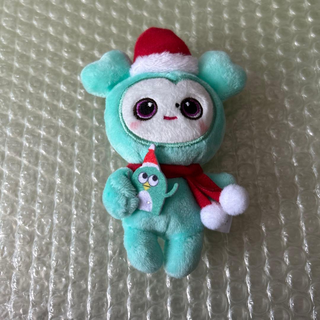 TWICE ミナ ベイビーミブリー バッグチャーム クリスマス - メルカリ