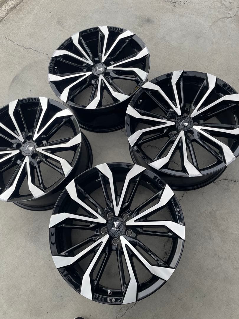 モデリスタ20インチホイール 4本セット ガリ傷修正すみ、一部修正跡