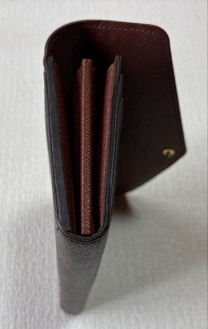 新型　ルイヴィトン モノグラム ポルトフォイユ サラ 長財布