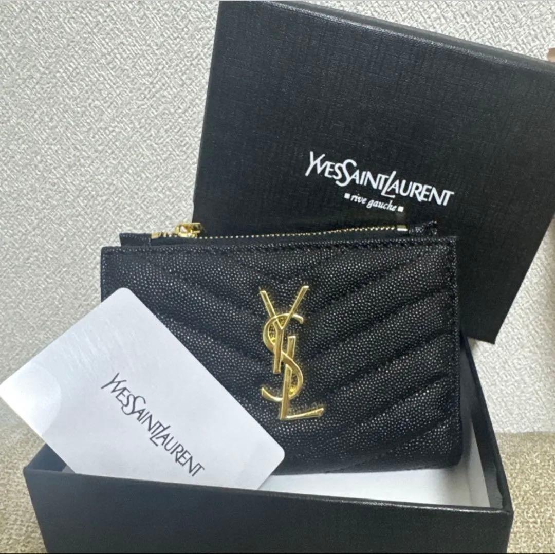 Yves Saint Laurent 二つ折り財布 ブラック Yves Saint Laurent 二