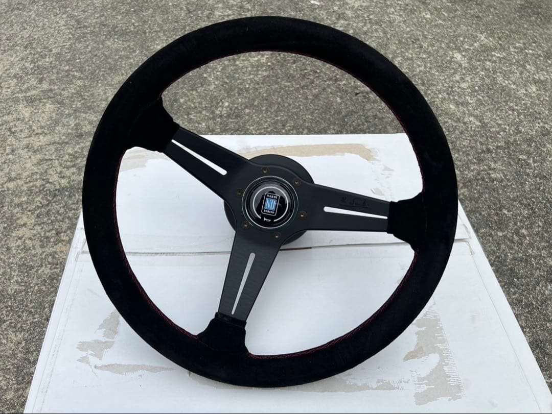 じ*ん様 ナルディ　ステアリング　35パイ　スエード仕様 じ*ん様 ナルディ ステアリング 35パイ スエード仕様 - メルカリ