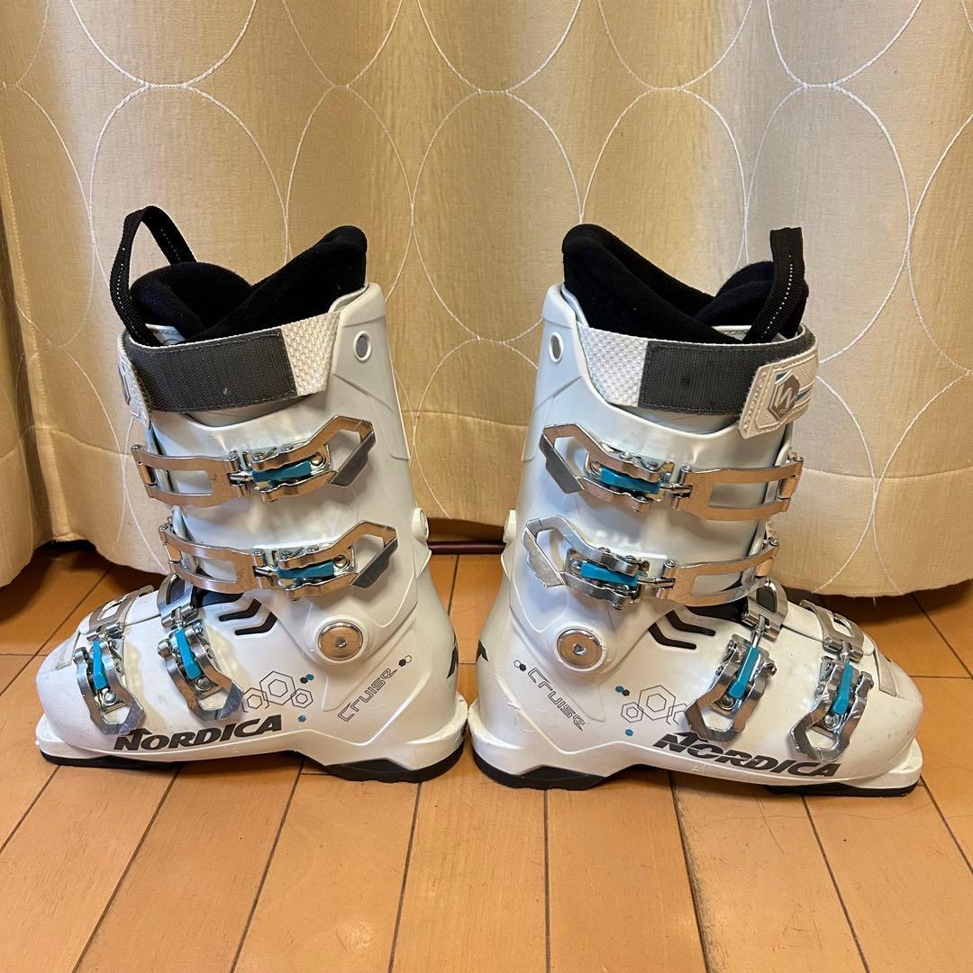 ◇美品◇ ATOMIC 146cm ブーツ　NORDICA 23〜23.5cm