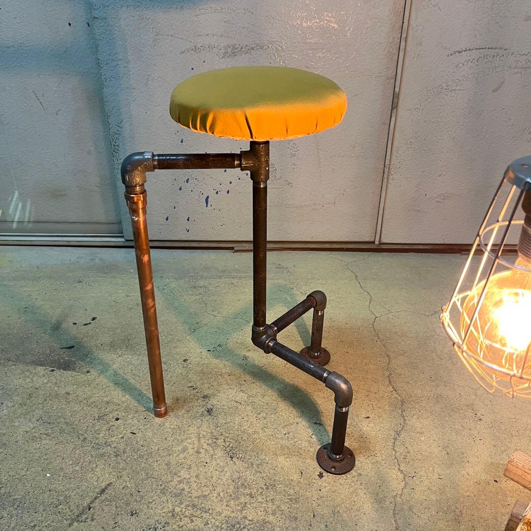 インダストリアルアンティークチェア　スツール　ビンテージガス配管