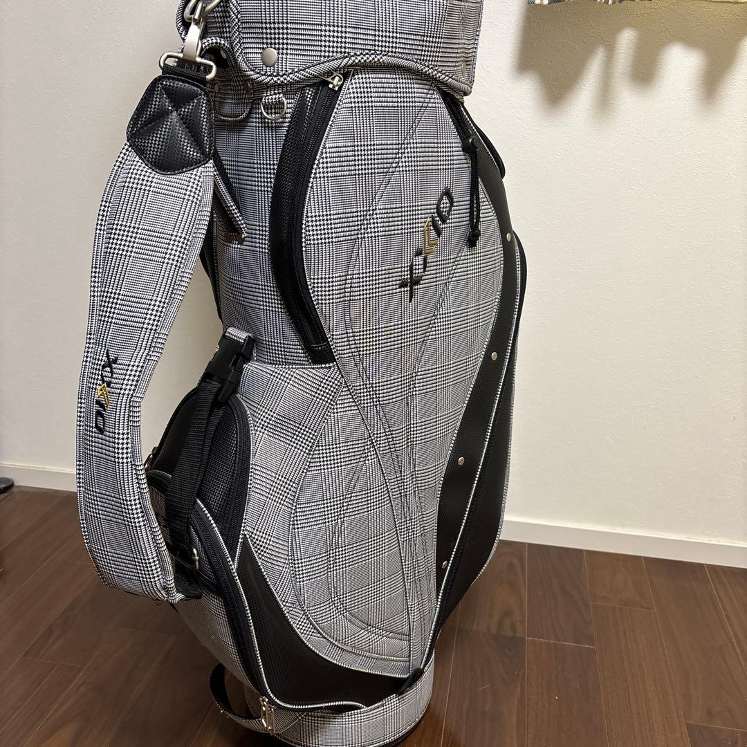 XXIO ゴルフバッグ チェック柄#送料無料#年内限定 XXIO ダンロップ ゴルフ 9.5型 ゼクシオ 超軽量モデル キャディバッグ