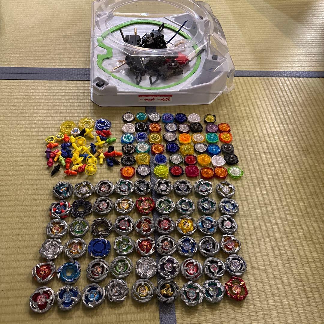 は*か様 ベイブレード　エックス　セット 多色 パーツ多数 BEYBLADE X ベイブレードX UX-10 カスタマイズセットU : シュニコレ