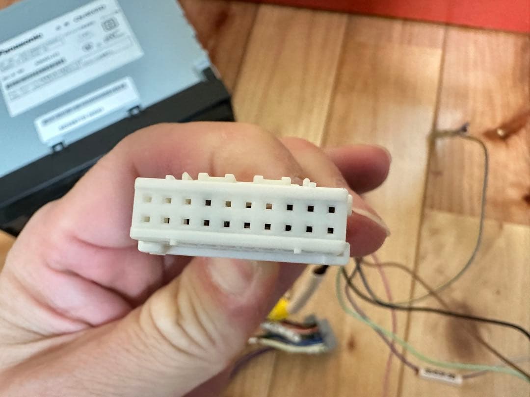 Panasonic Strada CN-RE05D カーナビ