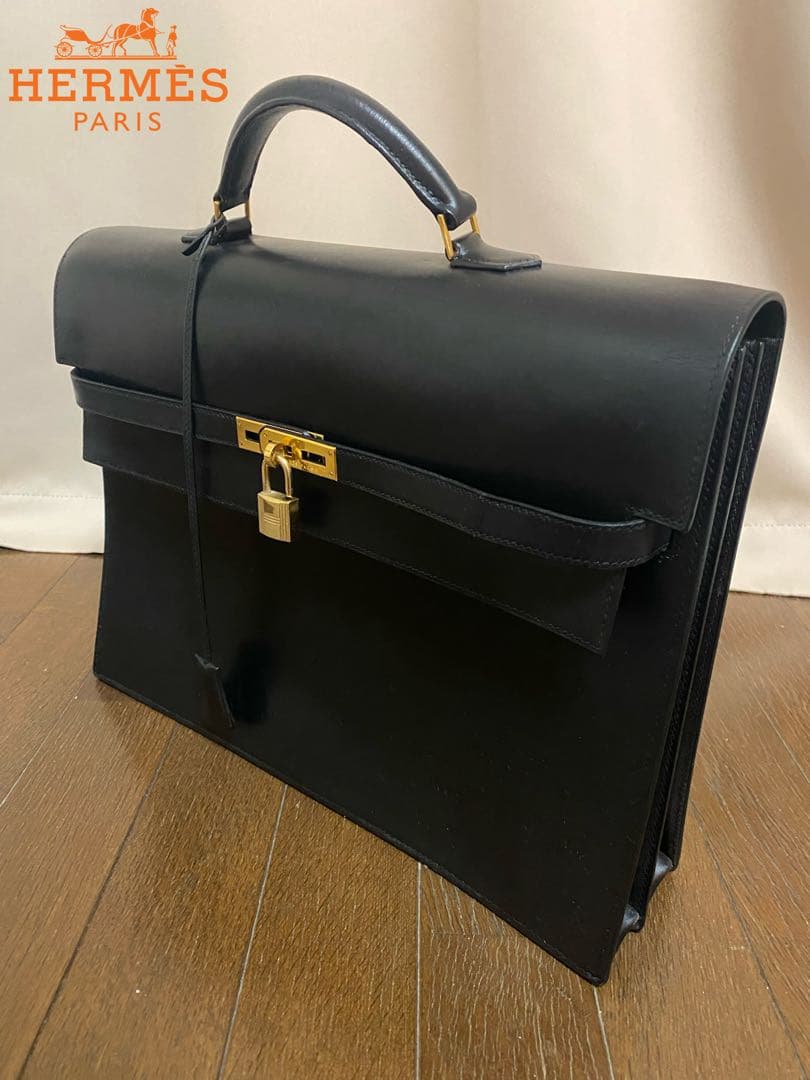 【レア】HERMES エルメス ケリーデペッシュ38 黒 Kelly エルメス ケリーデペッシュ 38 ボックスカーフ 黒 h-k303