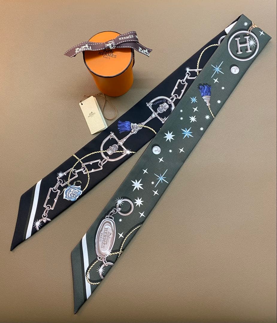 新品未使用エルメスツイリー Twilly セラフェット　カーキフォンセ　野村大輔 HERMES（エルメス） 【新品未使用】エルメス ツイリー セラフェット