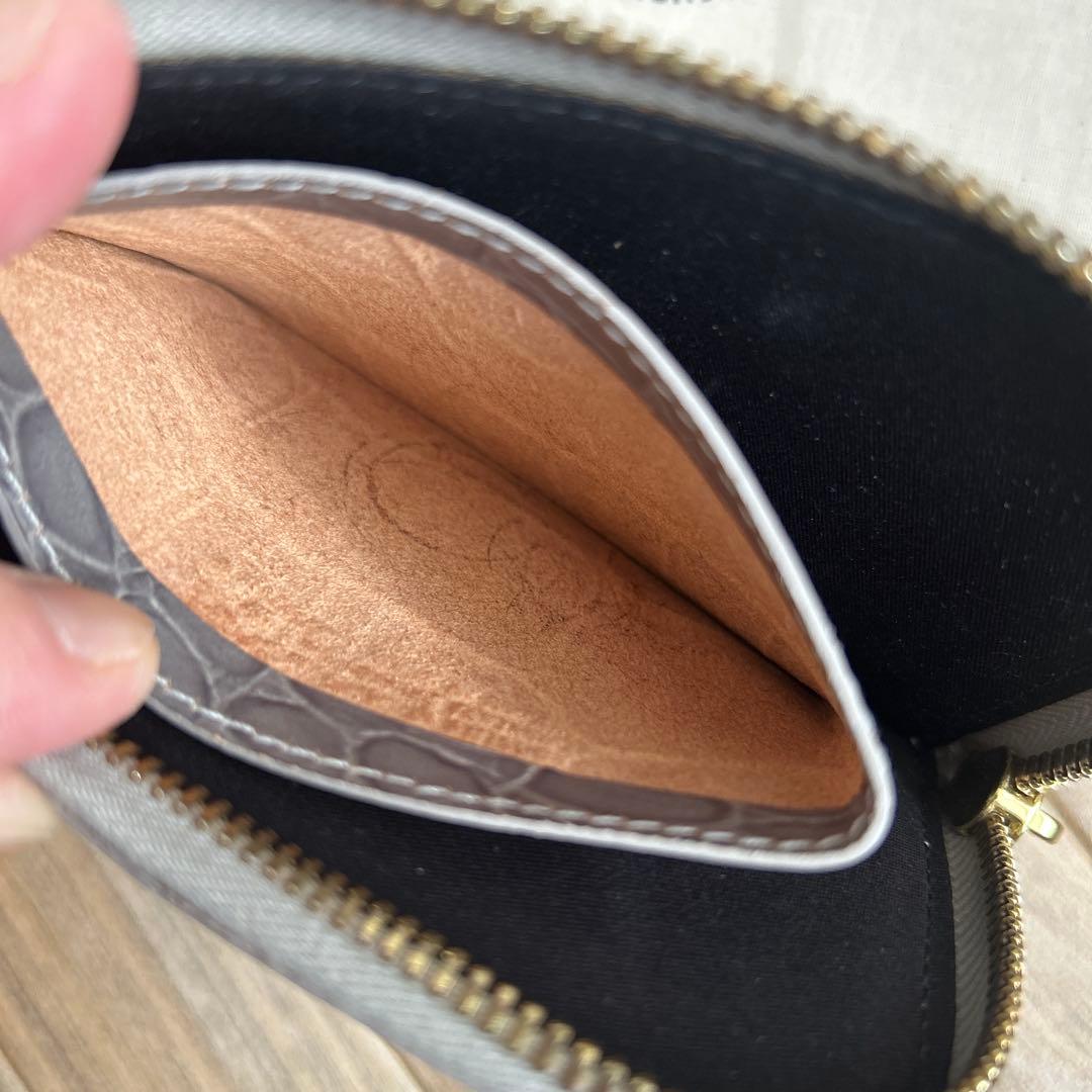 お値下げ⭐︎イルビゾンテ ケース　L字ファスナー　クロコ