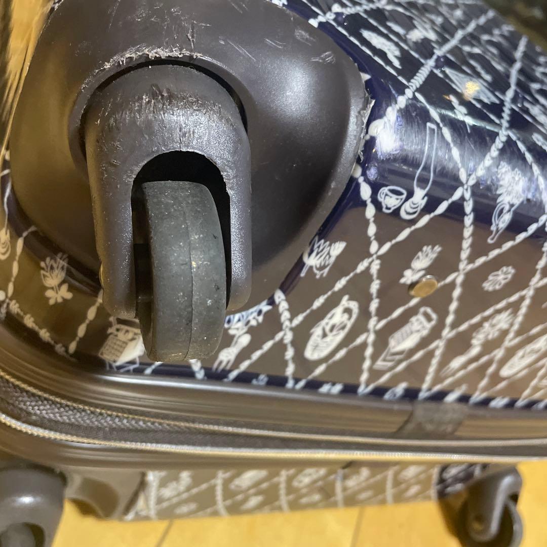 廃盤品・希少】ムーミン 機内持込サイズ 紺色 キャリーケース 49ℓ