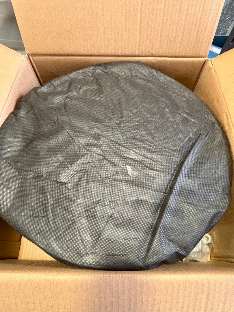 日産 E13 ノート 16純正ホイール キャップ ナット 新車外し