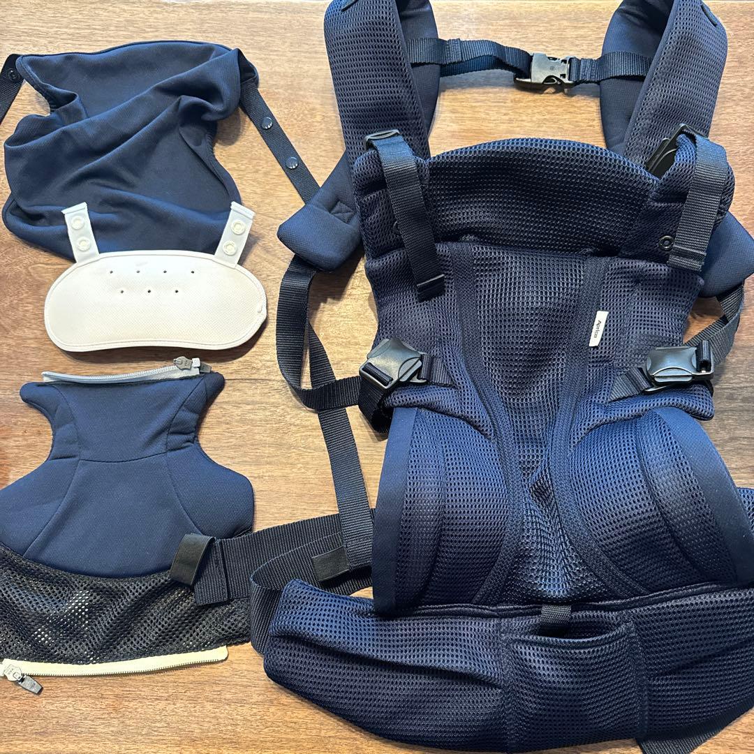 【美品】Aprica ラクリス 抱っこ紐 ネイビー 新生児からOK！ Amazon.co.jp: Aprica(アップリカ) 抱っこ紐 ラクリス 生後14日～36か