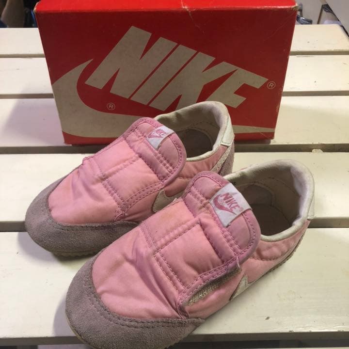 NIKE DERBY PINK/W 箱付き NIKE DERBY PINK/W 箱付き - メルカリ