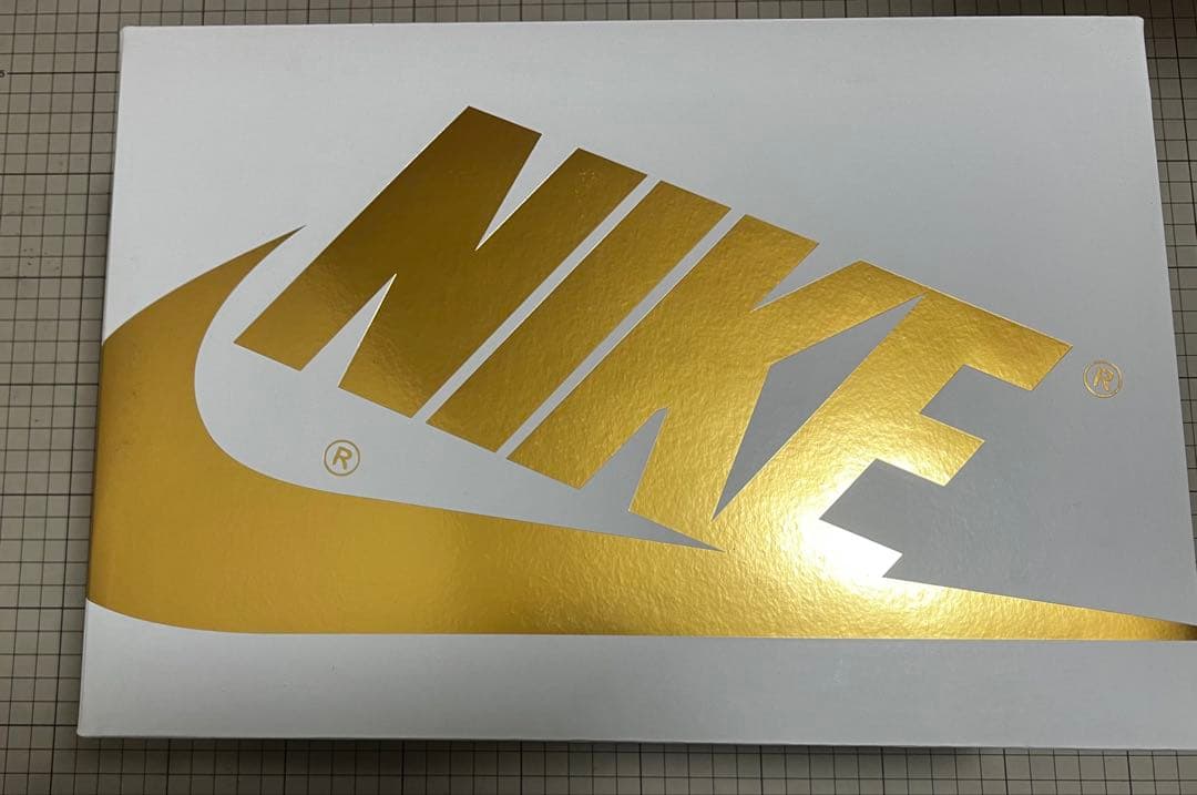 【未使用品】NIKE AIR Jordan 1 Retro HI OG 白/金