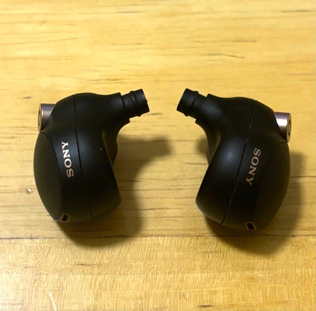 最強 【バッテリー新品】SONY WF-1000XM4 シリコンケース付き 最強