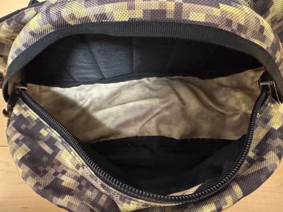 【激レア★美品】nitraid モザイク　リアルウィード　ウエストバッグ