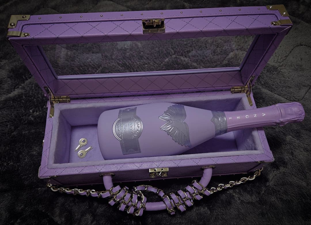 エンジェルシャンパン 紫 - メルカリ