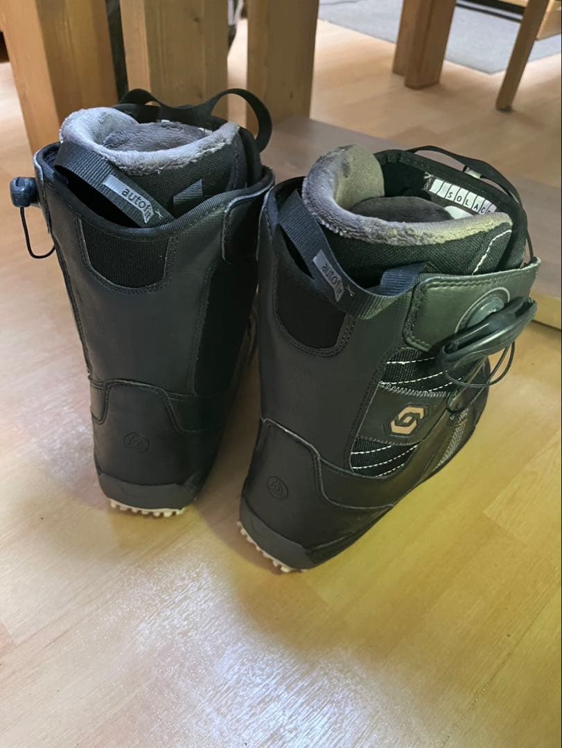 SALOMON スノーボードブーツ 25.5cm