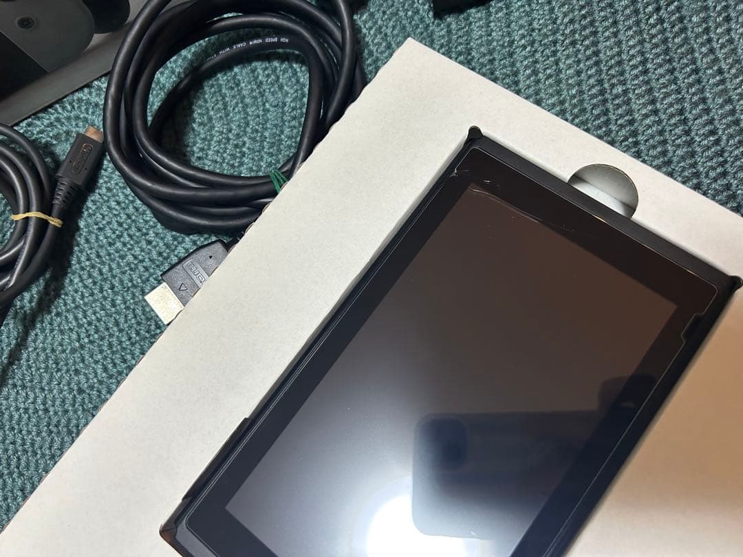 Switch1 本体 + Proコントローラー + ゲーム4本セット