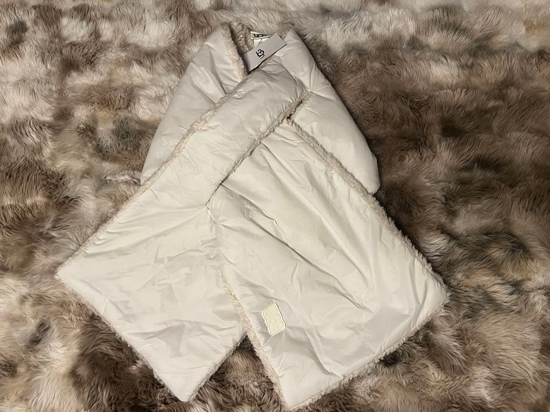【24H以内発送】 UGG ボア マフラー ストール 新品未使用 楽天市場】UGG アグ W SHERPA OVERSIZED SCARF シェルパ オーバー