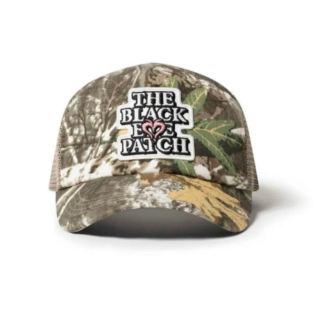 moussy × the black eye patch キャップ