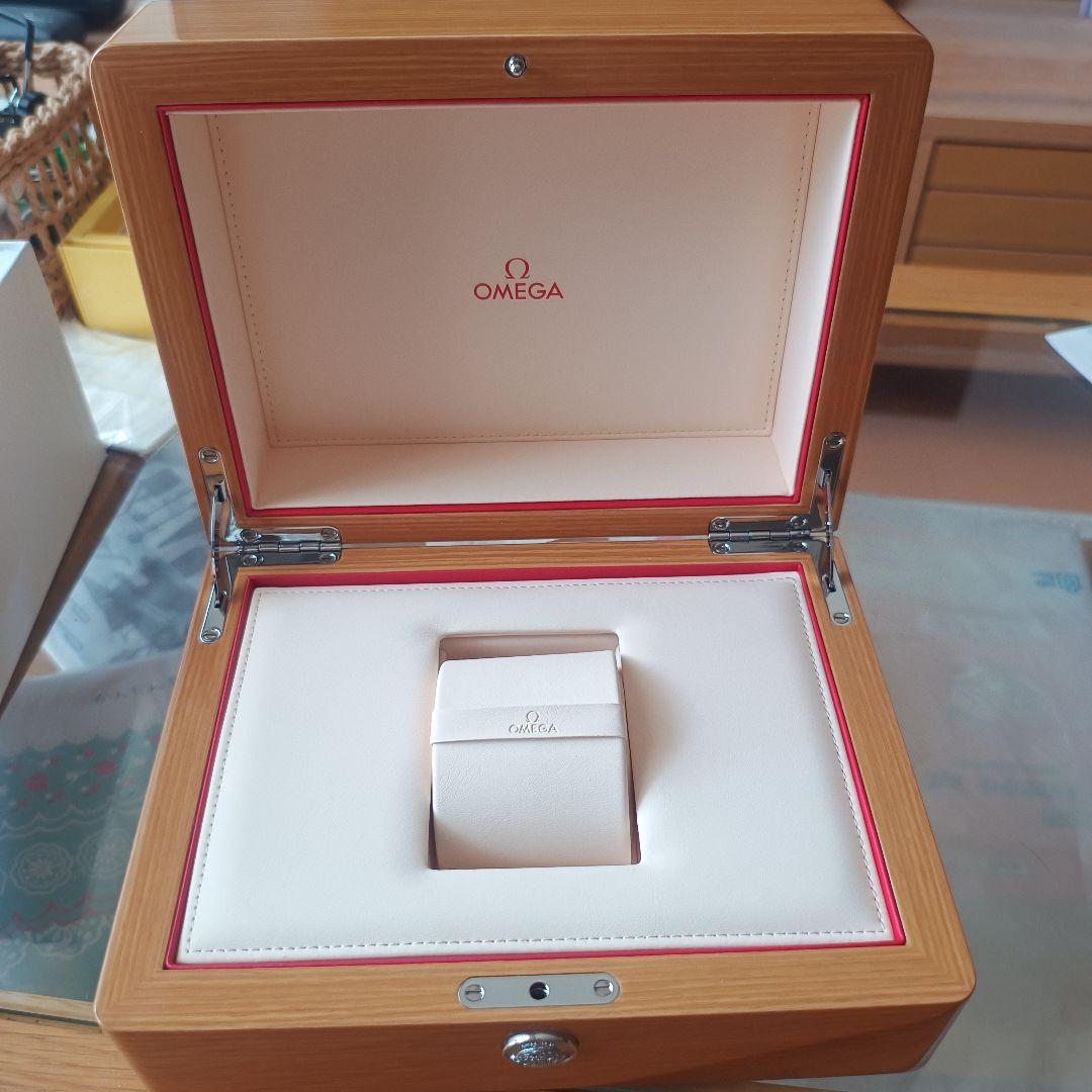 新品未使用!!】 OMEGA オメガ ウッドケース 時計用 純正 外箱蓋無し