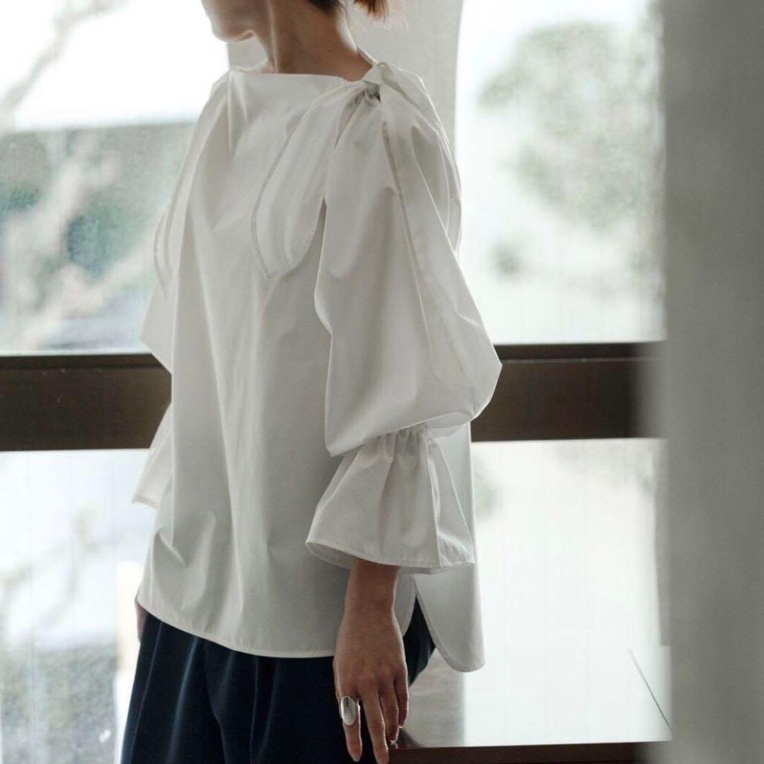 roughlow ブラウス白