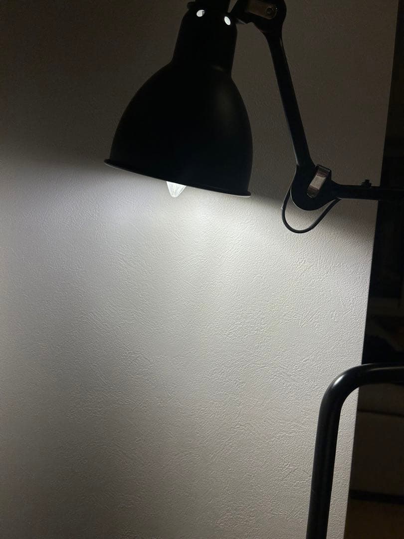 Lampadaire No.411 / ル・コルビュジエ /フロアスタンドランプ