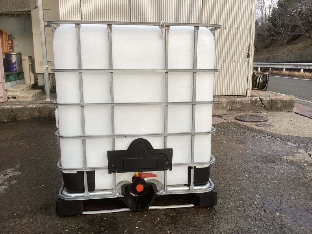 134 IBCコンテナ IBCタンク 1基 引取限定 - メルカリ